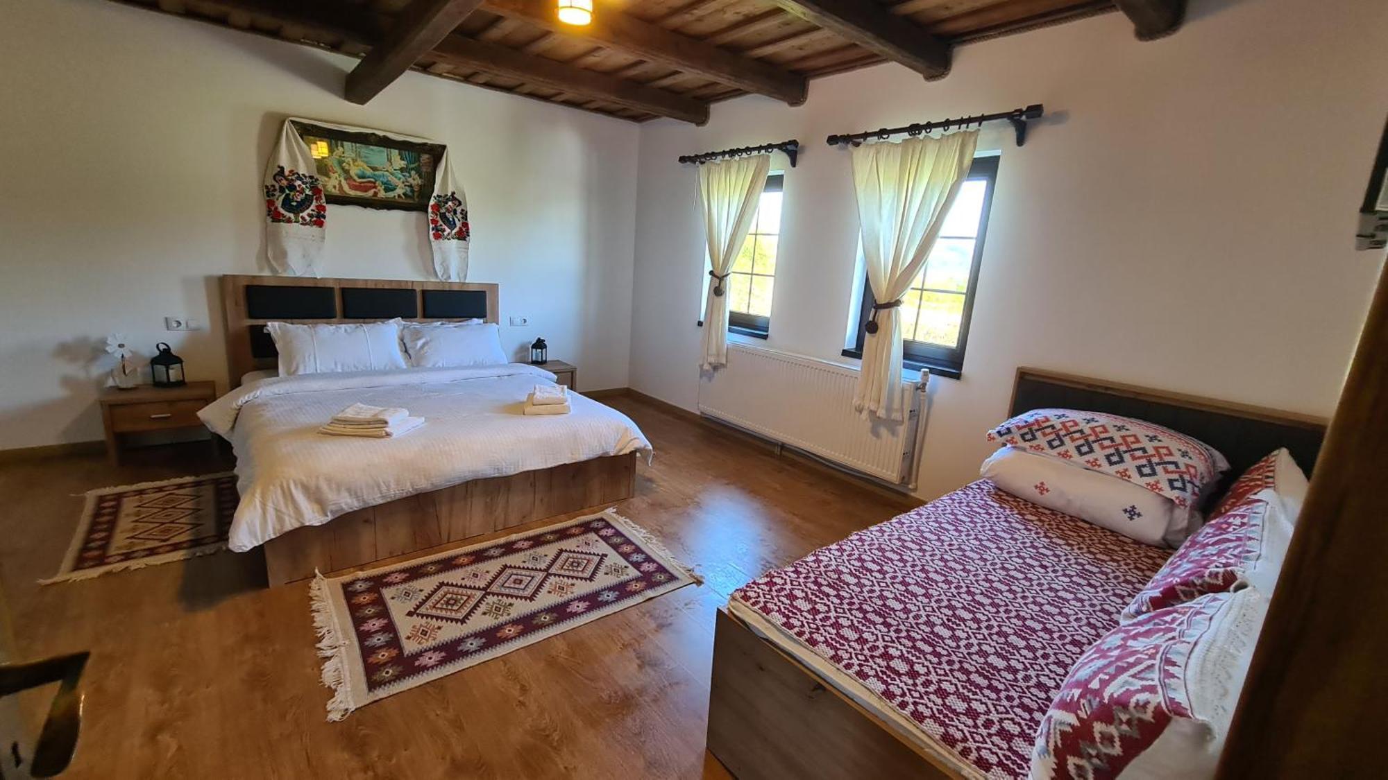 Casa Bunicilor Din Oncesti Βίλα Εξωτερικό φωτογραφία
